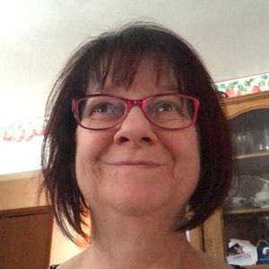 Meet your Posher, Louise